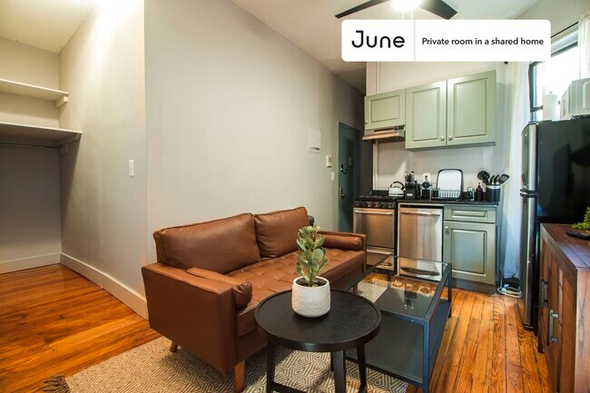 Foto del edificio - Room in Shared 3 bed/1 bath home in East Village