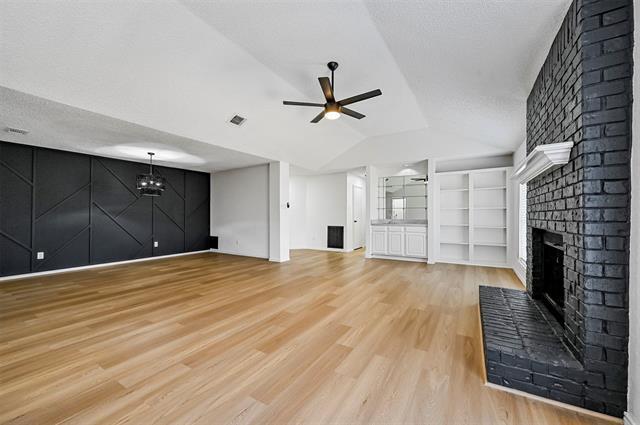 Foto del edificio - 4044 St Christopher Ln