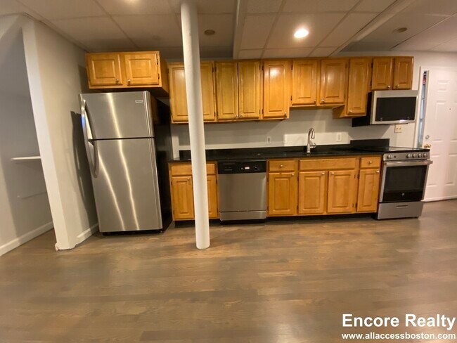 Foto del edificio - 77 Park Dr