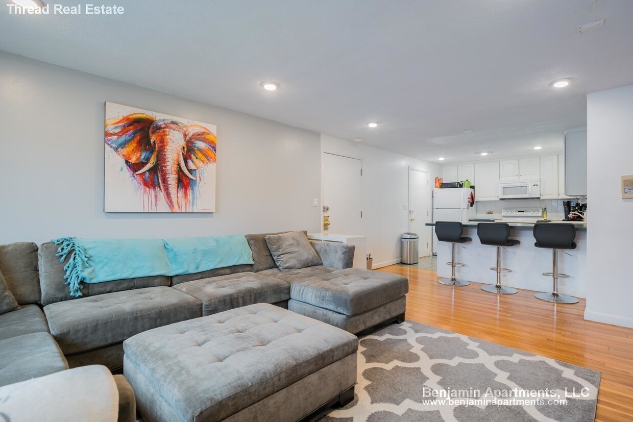 Foto principal - 1077 Chestnut St