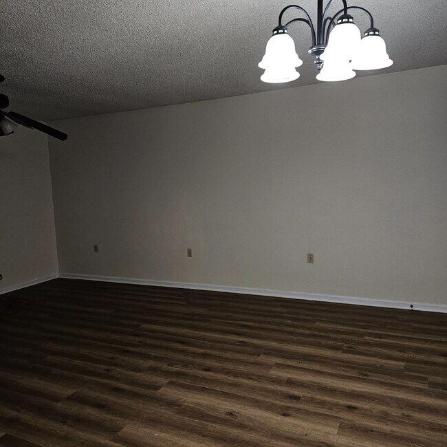Foto del edificio - 1015-A Talbot Ave