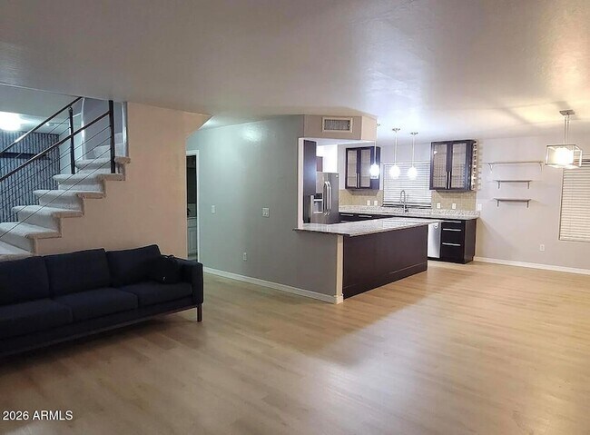 Foto del edificio - 6835 S 40th Pl