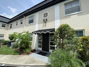 Building Photo - 1500 Gay Rd