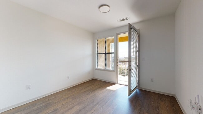 Interior Photo - Cool Springs at Frisco Bridges