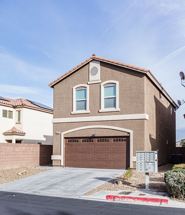 Foto del edificio - Charming two-story house