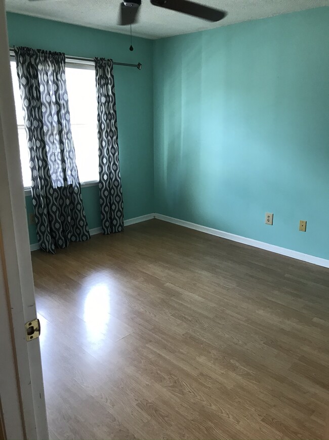Downstairs Bedroom - 1850 Atlantic Dr
