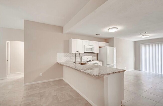 Building Photo - 1502 Park Wind Dr