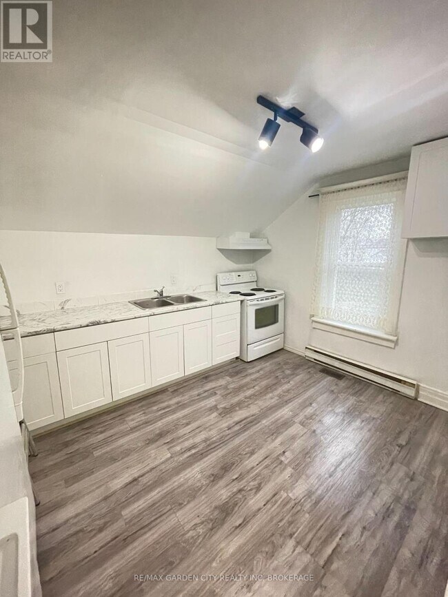 Photo du bâtiment - 99 Page St