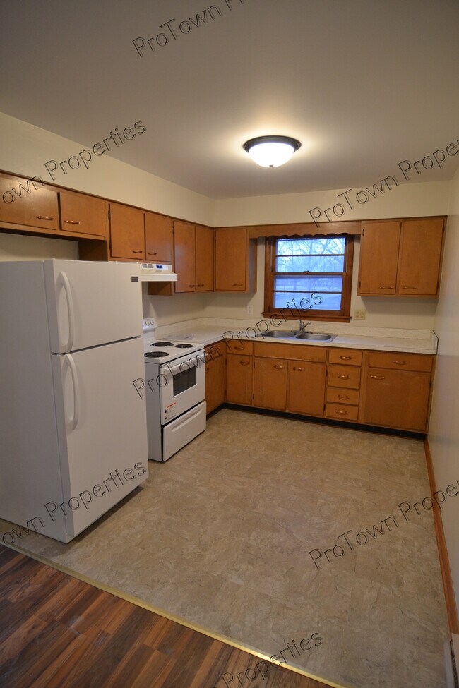 Foto del edificio - 103 S Joliet St