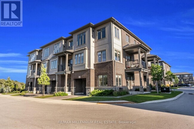 Building Photo - 124-124 Compass Trail