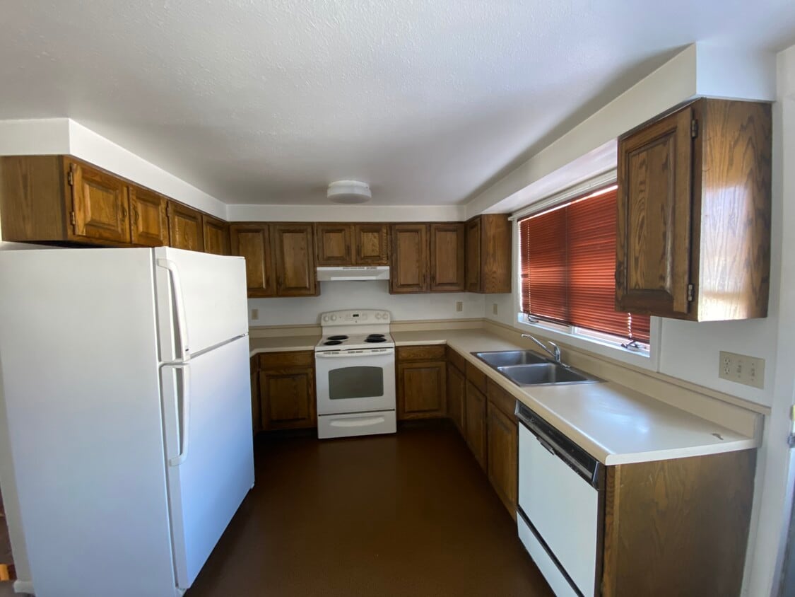 Foto principal - 811 E Murray St