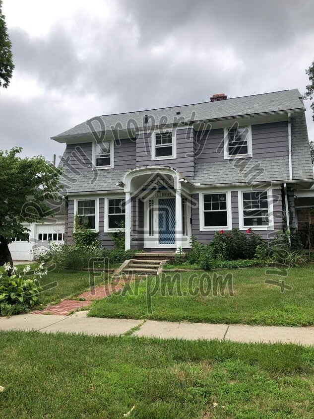 Primary Photo - New on The Market....drive by today to tak...