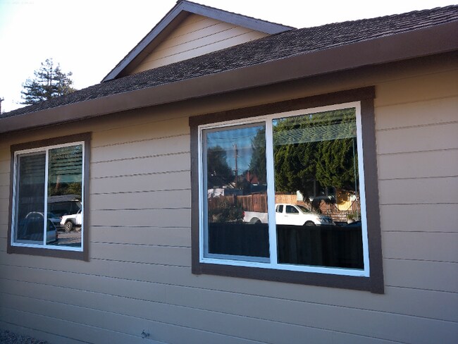 Foto del edificio - 711 Cayuga St