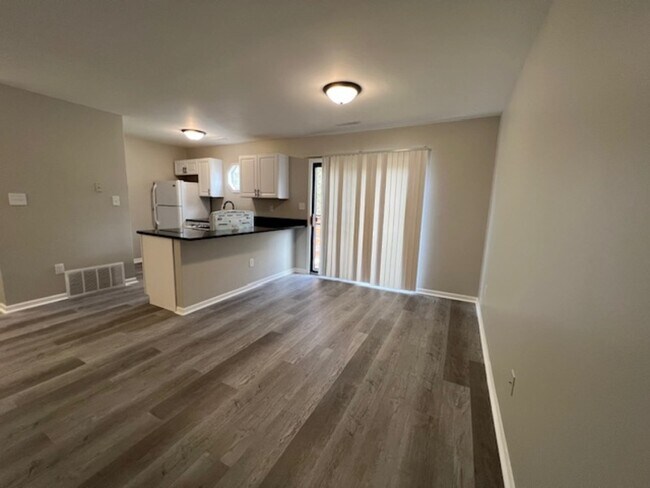 Foto del edificio - 5264 Mulberry Ave