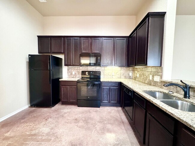 Foto del edificio - 2616-2618 Pahmeyer Rd