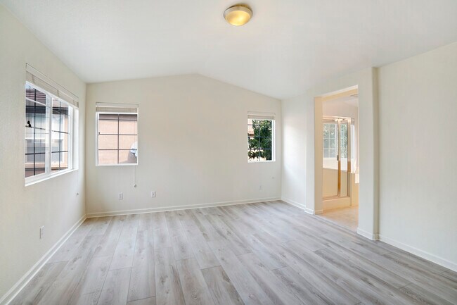 Building Photo - 1210 Alder Creek Cir
