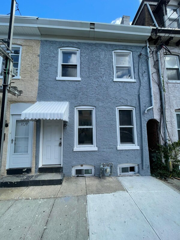 Foto principal - 1117 Upland St