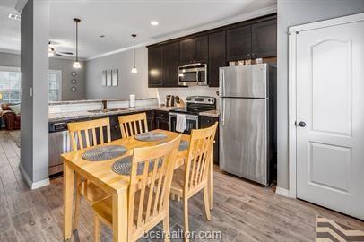 Foto del edificio - 301 Southwest Pkwy