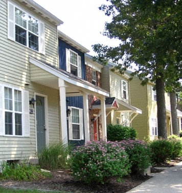 Westgate Village - Westgate Village Townhouses