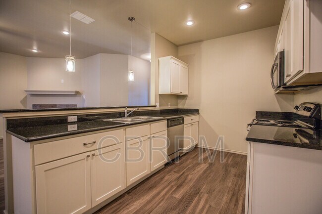 Foto del edificio - 2114 10th St