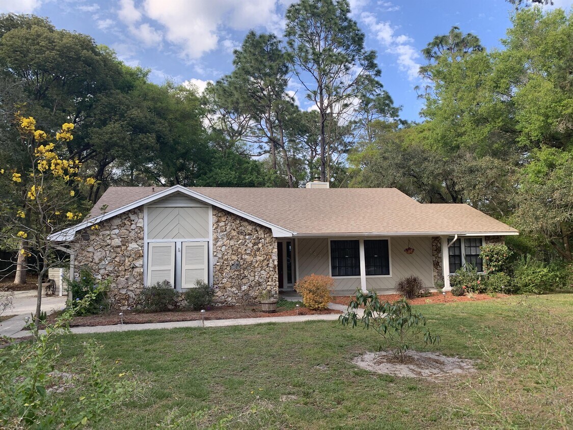 643 Princewood Dr, DeLand, FL 32724 House for Rent in DeLand, FL