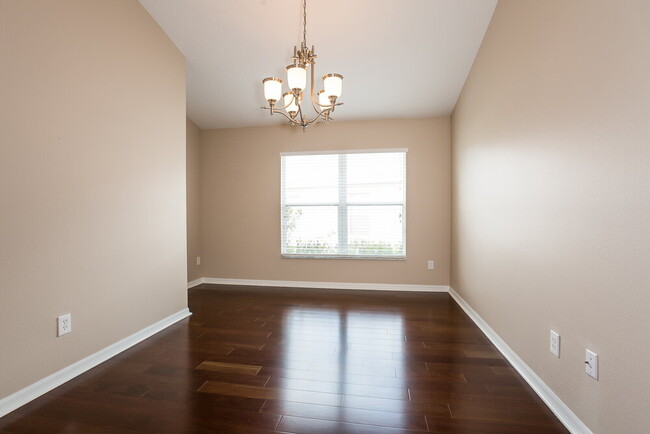 Building Photo - 13532 Fladgate Mark Dr