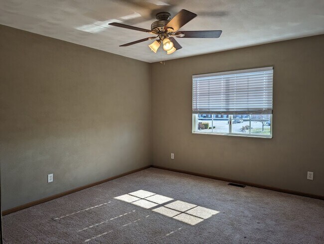 Foto del edificio - 111 Northtowne St