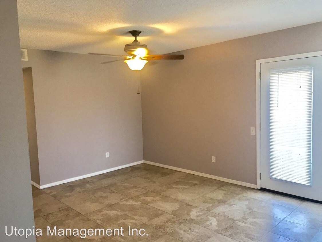 Primary Photo - 2 br, 1 bath House - 1642 Sunflower Ct. N