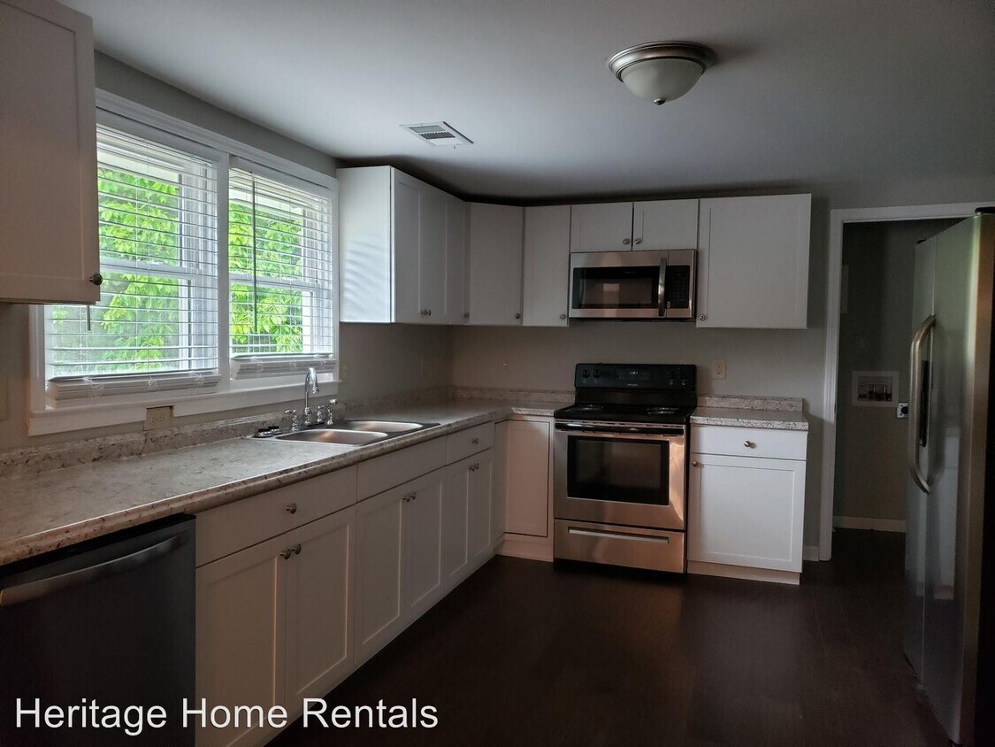 Primary Photo - 4 br, 2 bath House - 6635 Mableton Parkway