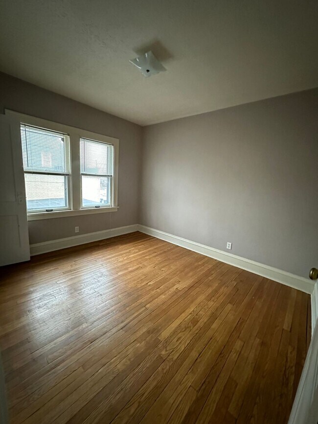 Foto del edificio - 3904 Ardmore Ave