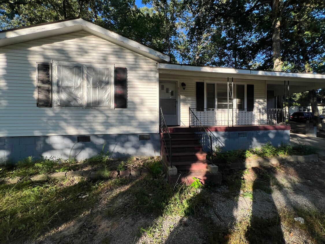 Foto principal - 4096 Lenora Church Rd