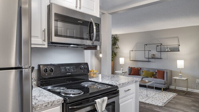LIV at Winter Park Apartments - Winter Park, FL ...