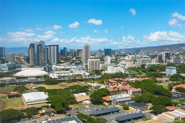 Building Photo - 1296 Kapiolani Blvd