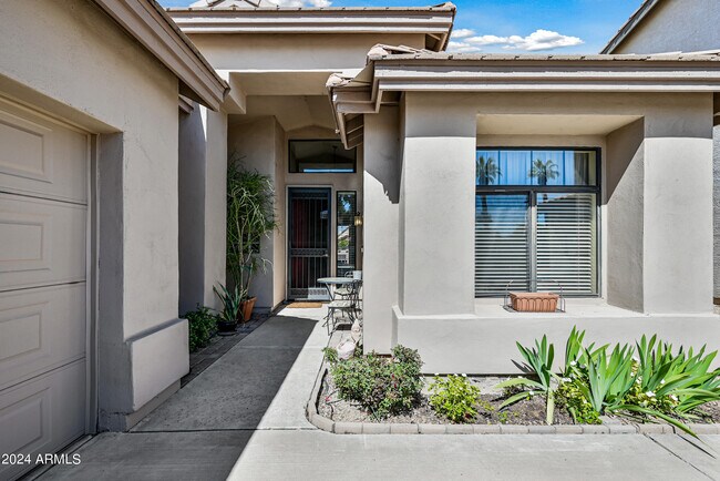 Foto del edificio - 4624 N Desert Stream Way