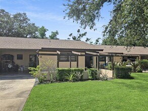 Building Photo - 6107 Evergreen Cir
