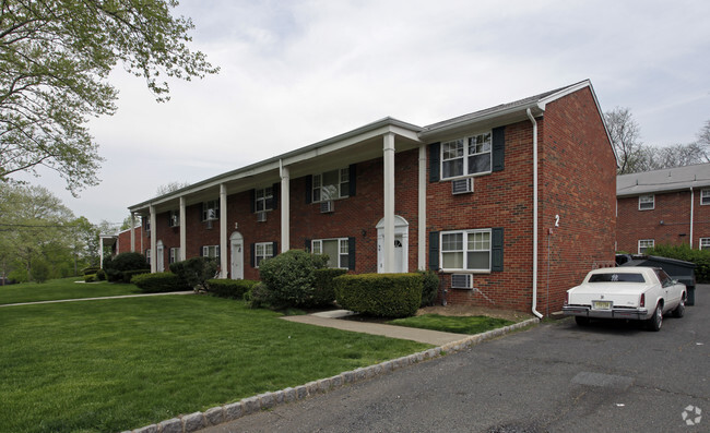 Primary Photo - Atrium Apartments