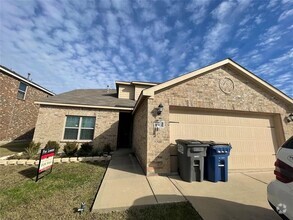 Building Photo - 4503 Mares Tail Dr