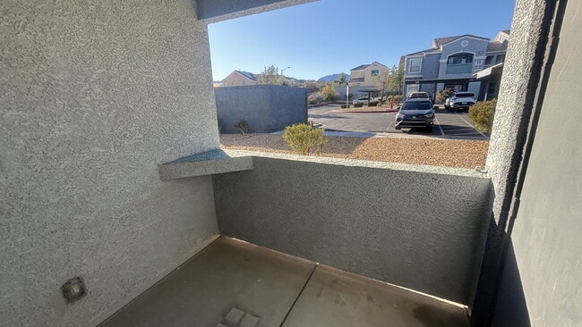 Foto del edificio - 1 Bed 1 Bath with ALL Appliances