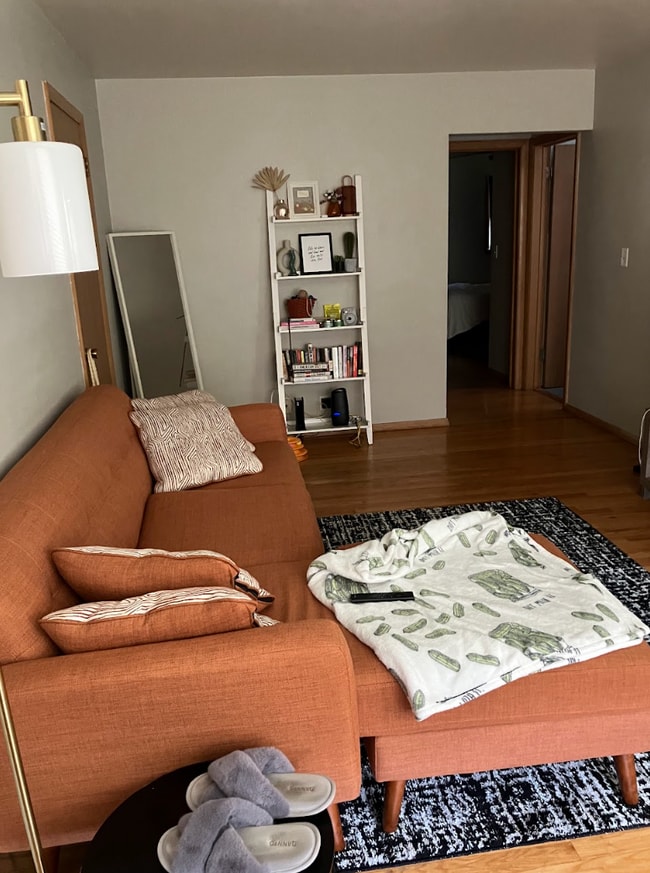 Foto del edificio - 6723 W Bluemound Rd