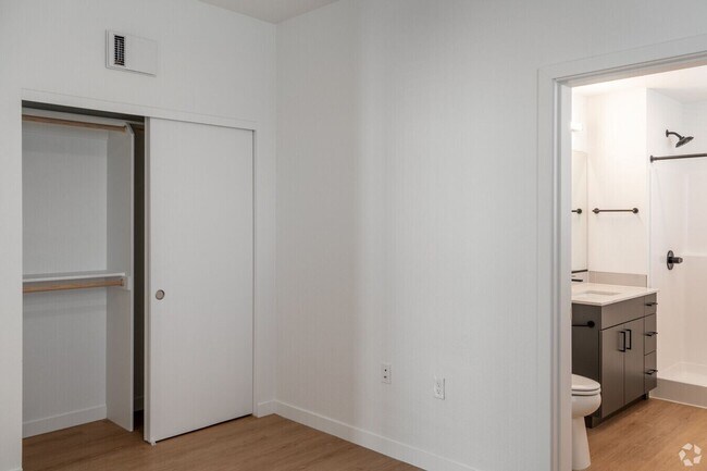 Interior Photo - Hudson West Apartments