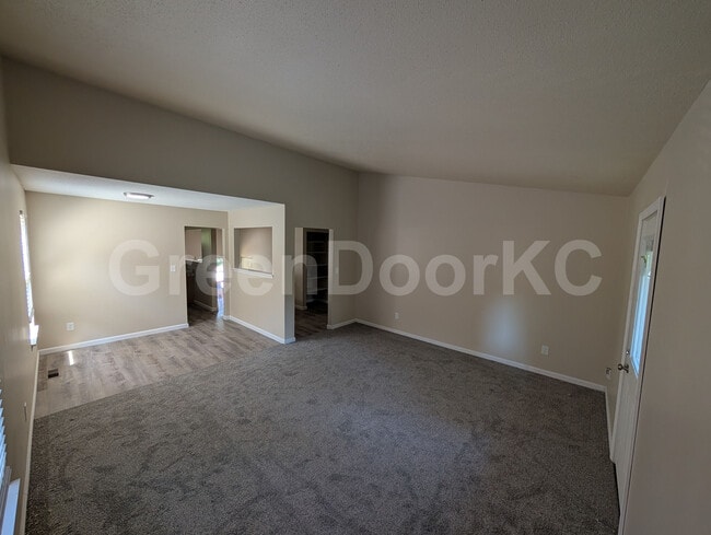 Building Photo - 7807 Kessler Ln