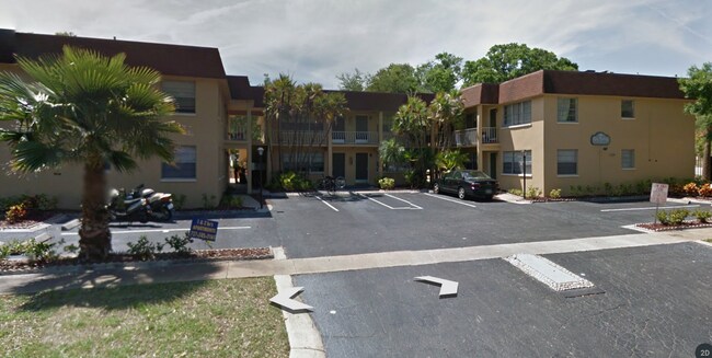 Building Photo - 24 S Fredrica Ave