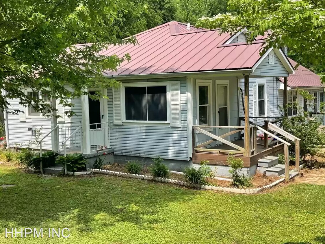 1604 Sherrod Ave, Florence, AL 35630 House Rental in Florence, AL