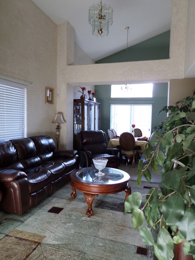 Foto del edificio - 5216 Lady Slipper Ct