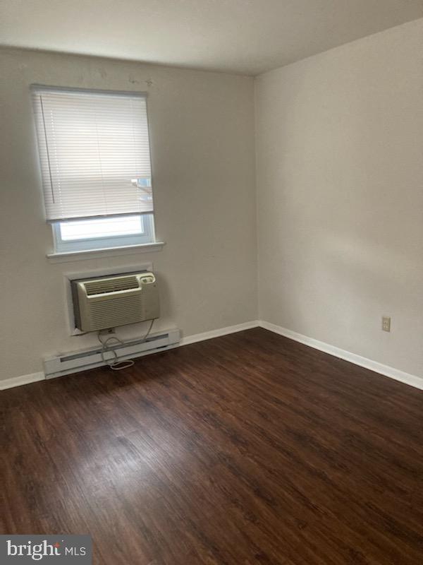 Foto del edificio - 108 S Hellertown Ave