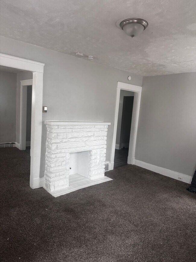 Foto del edificio - 665 E 131st St