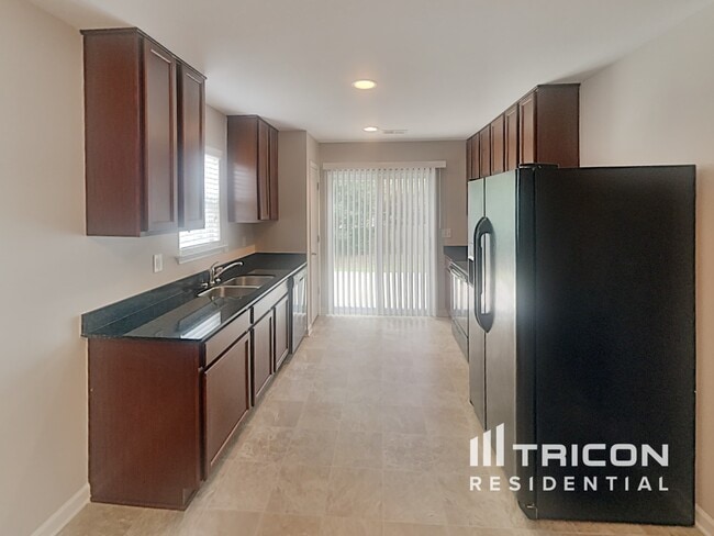 Building Photo - 1576 Rabon Farms Ln
