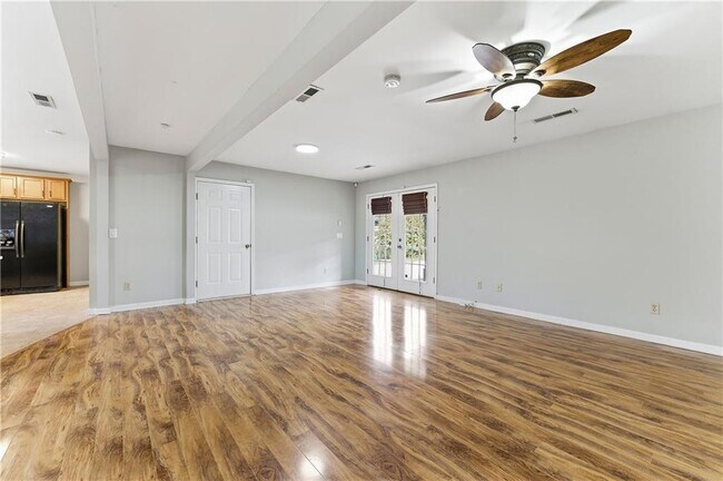 Foto del edificio - 1593 Bubbling Creek Rd NE