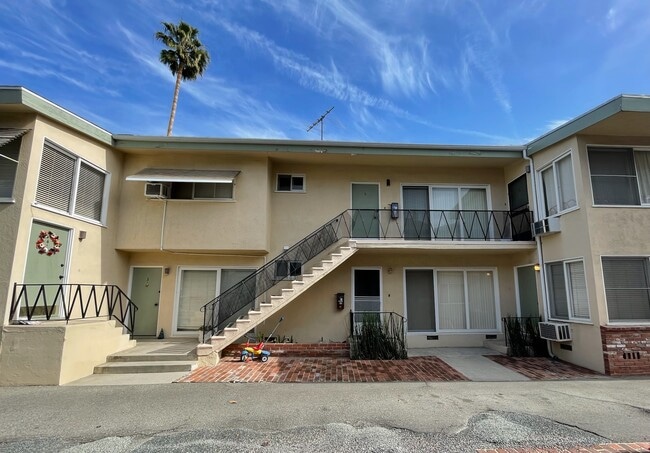 Building Photo - 14333 Albers St