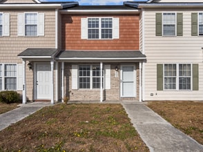 Building Photo - 603 Streamwood Dr